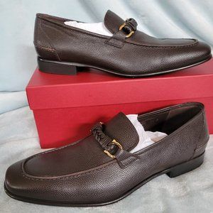 Salvatore Ferragamo Size 8.5 Chocolate brown